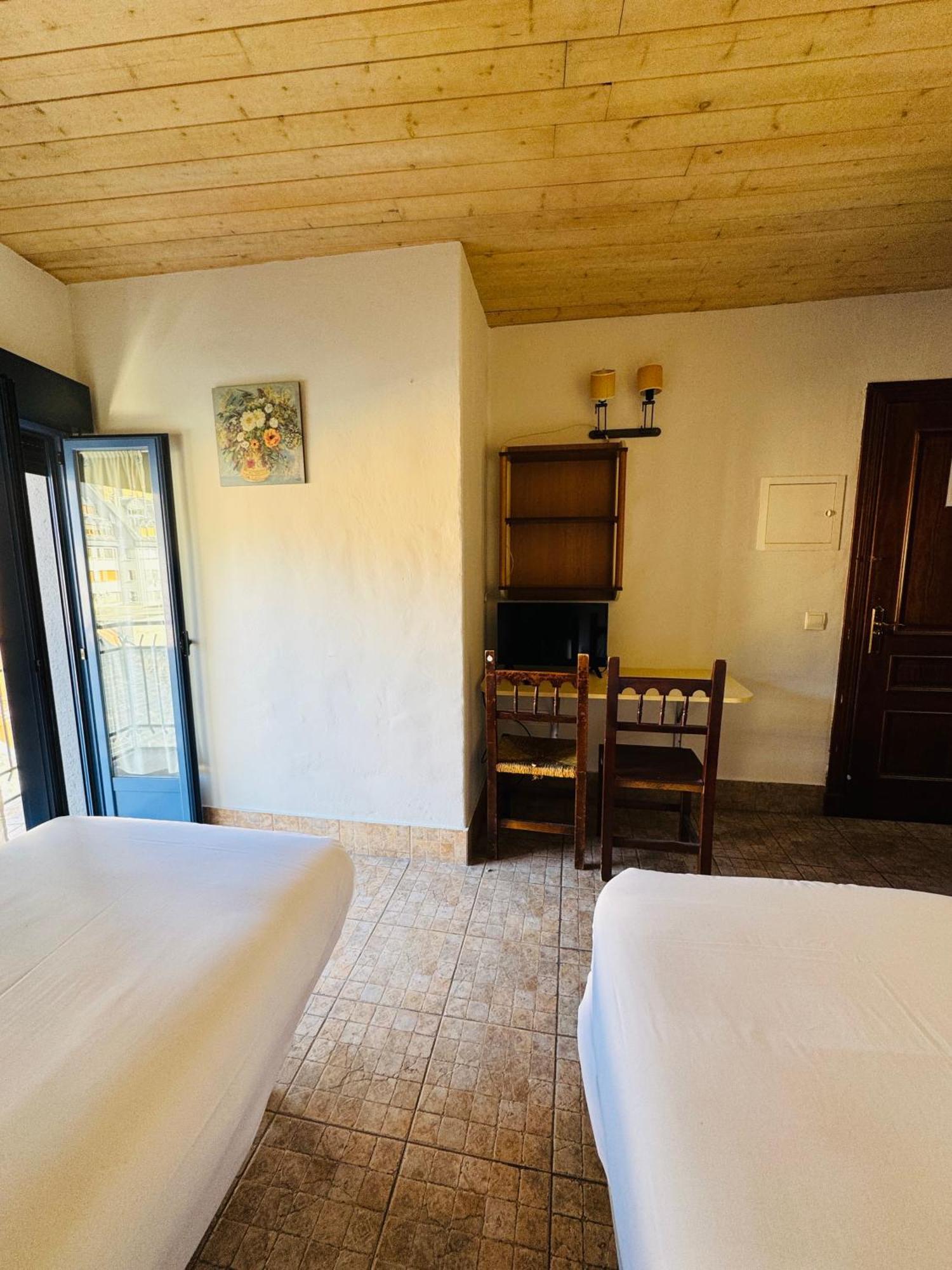 Hostal Nau Pradets Vielha Kültér fotó
